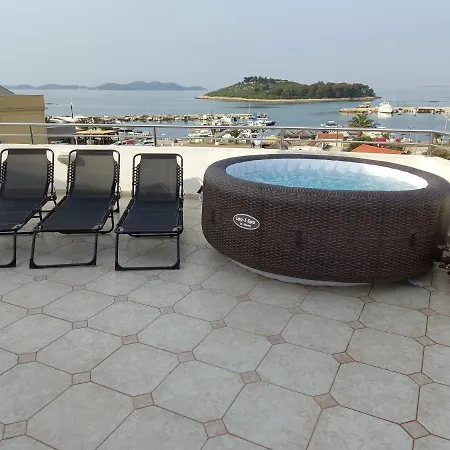 Jasenka * باكوشتاني