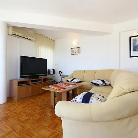 Jasenka باكوشتاني