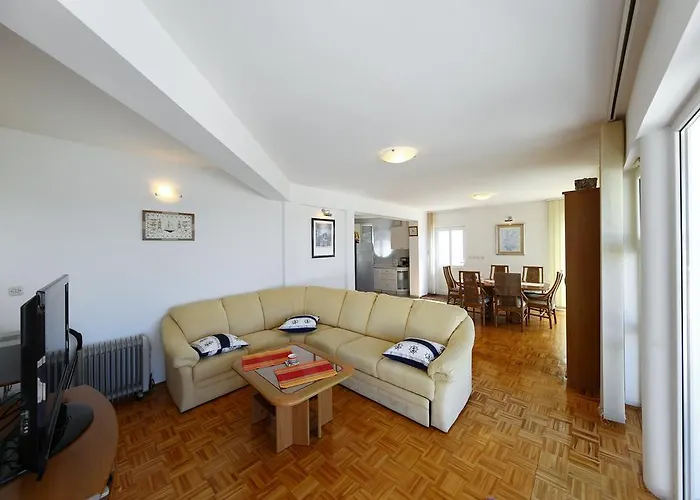 Jasenka * פאקוסטאן